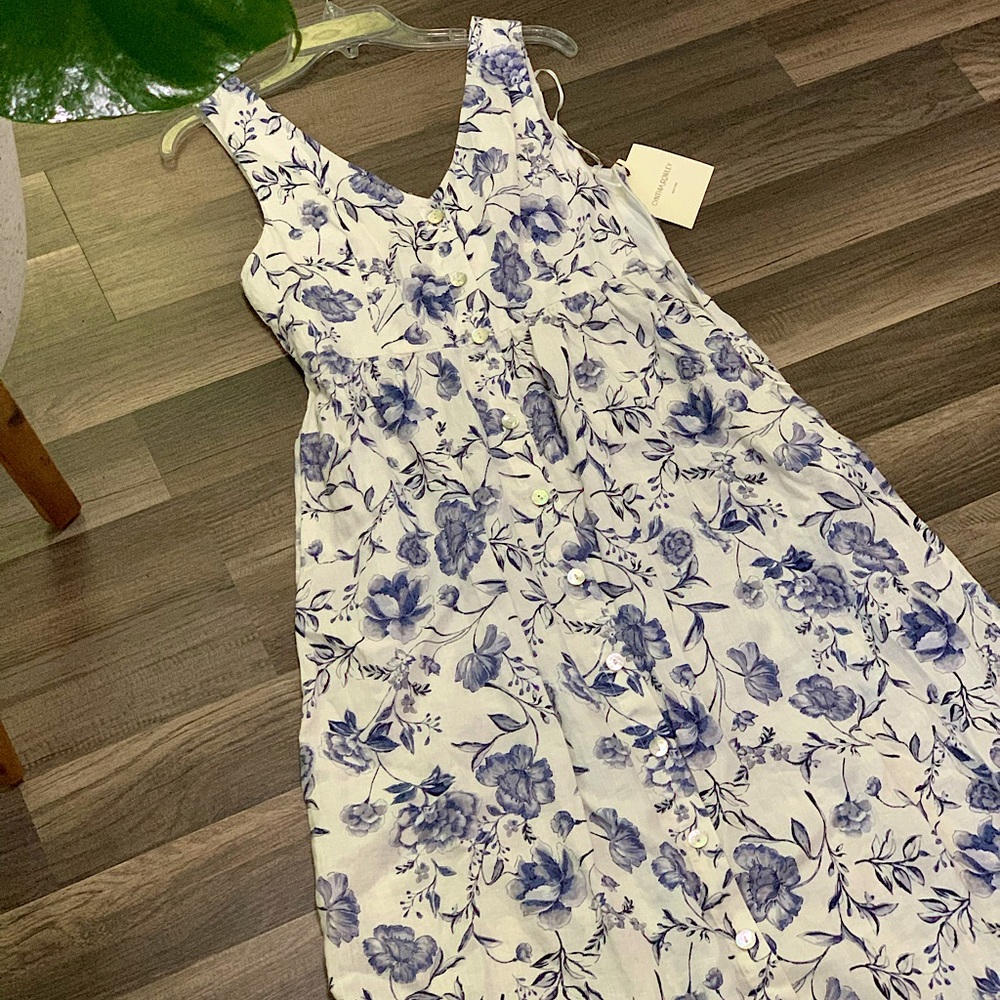 Sleeveless MIDI Dress